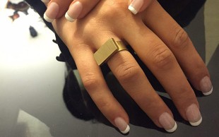 آموزش کاشت ناخن در سالن روم 7