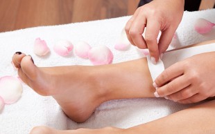 اپیلاسیون سالن زیبایی تینا