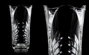 گلدان بلور Moj