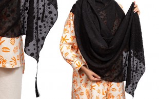 شال توپی نگین دار