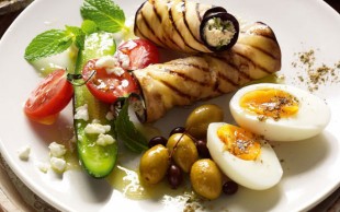 صبحانه سفره‌خانه عربی فطرس