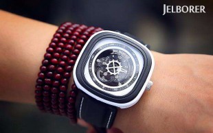 ساعت طرح SEVENFRIDAY