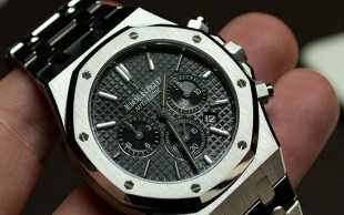ساعت AudemarsPiguet مدل RoyalOak