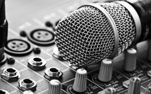 تست صدا در آکادمی موسیقی غزل هنر