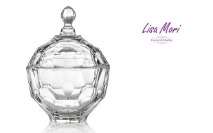 شکلات‌خوری Lisa Mori