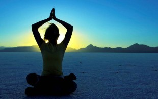 یوگا در میثاق سعادت