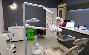 جرمگیری و بروساژ در مطب دکتر محمدی