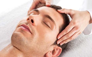 ماساژ سر و صورت پیرایش برسام