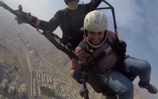 پرواز با پاراگلايدر كاپيتان فلای خلبان اصغری