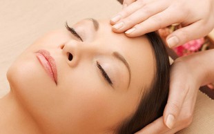 ماساژ ریلکسی در مرکز رزم آوا