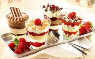 کارگاه آموزش تهیه دسر هنرکده نگار بانو