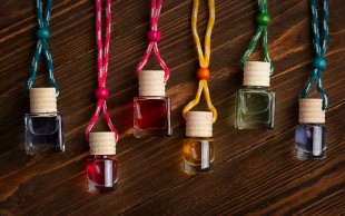 خوشبو کننده آویز خودرو