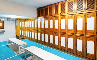 حمام سنتی و ماساژ در مجموعه ورزشی مرجان