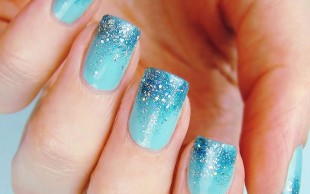 خدمات ناخن همه گل