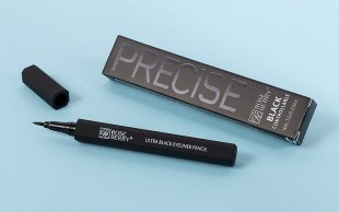 خط چشم ماژیکی Rose Berry