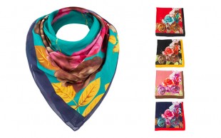 روسری گلدار