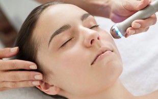 لیزر روشن کننده ناحیه ای کلینیک آفتاب تابان