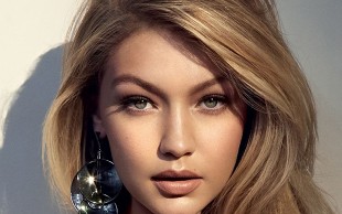 رنگ و مش سالن زیبایی دنیا