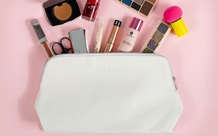 کیف آرایشی ISDIN