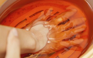 پارافین تراپی در سالن آدلیا