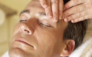 ماساژ آقایان در فستیوال