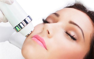 لیفت و زاویه دار کردن صورت در کلینیک آفتاب تابان