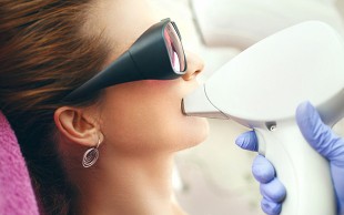 لیزر دایود الکساندرایت مطب دکتر کمالی