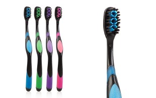 مسواک زغالی Self Reliance