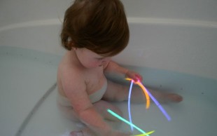 تخفیف 35 درصدی چوب درخشان جادویی popglo