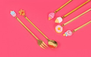 قاشق و چنگال کوچک آویز دار