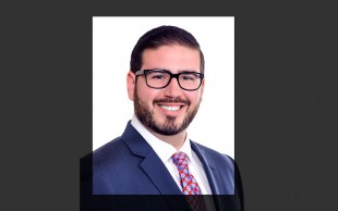 عکس پرسنلی آدینا