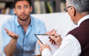 مشاوره در کلینیک راه سبز