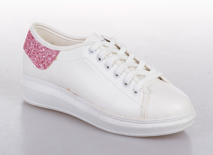 کفش اسنیکرز زنانه Alexander McQueen