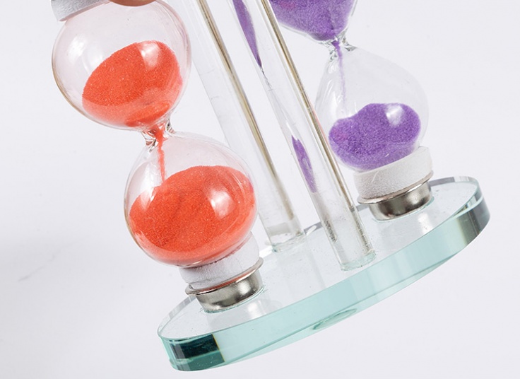 ساعت شنی کریستالی