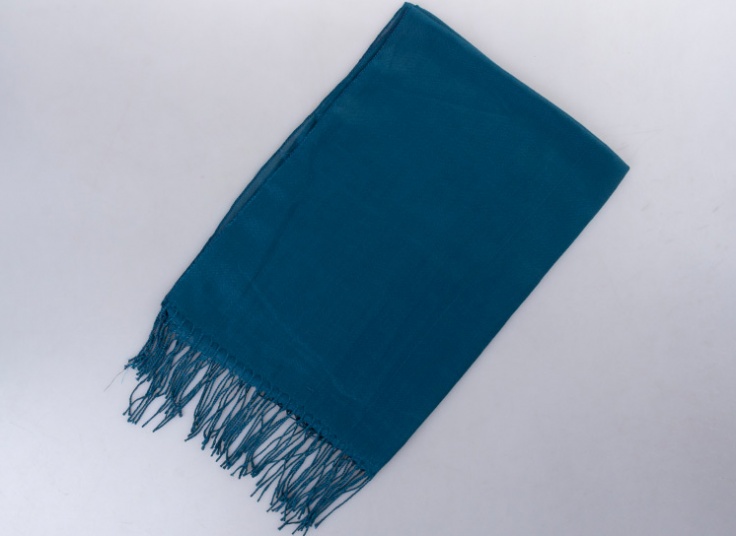 شال ساده نخی زنانه