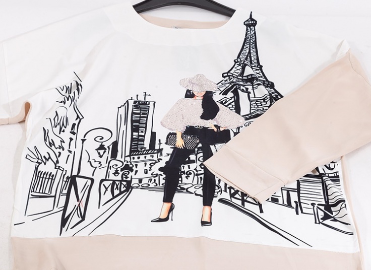 بلوز زنانه طرح ایفل