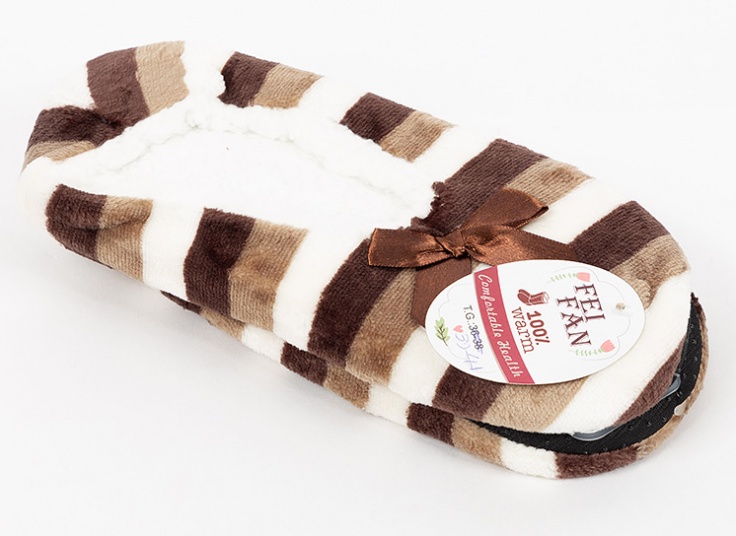 پاپوش زنانه aolilai