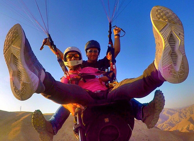 پرواز با پاراگلايدر كاپيتان فلای خلبان اصغری