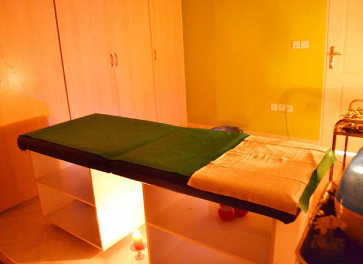 تزریق ژل کلینیک دکتر مهوروش