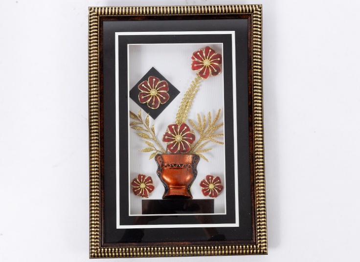 قاب دکوراتیو طرح گل