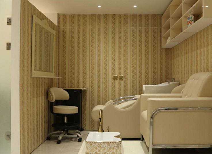 سالن زیبایی گلد