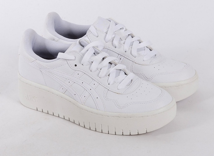 کفش ورزشی زنانه asics