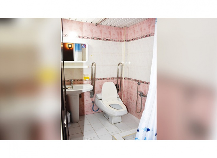 اقامت در هتل دو ستاره فجر