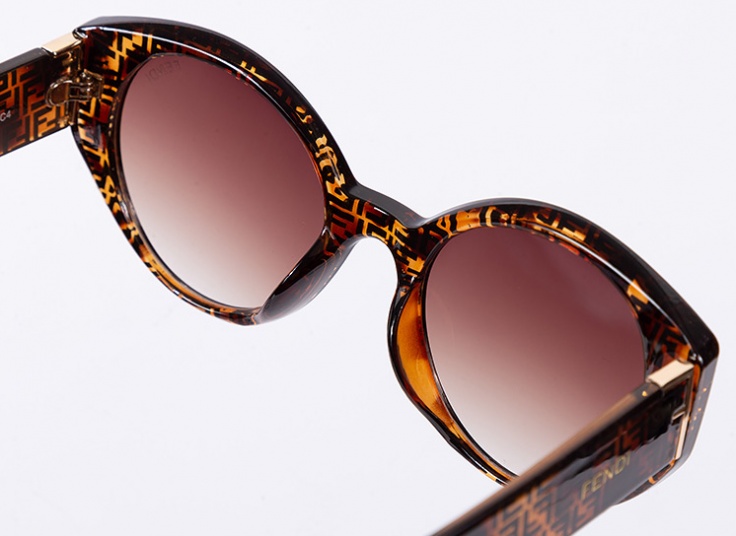 عینک آفتابی طرح Fendi مدل D2816