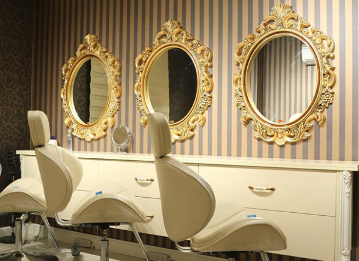 سالن زیبایی گلد