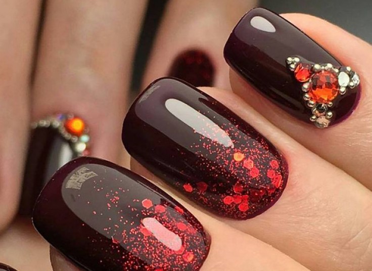 خدمات ناخن در سالن آرزو