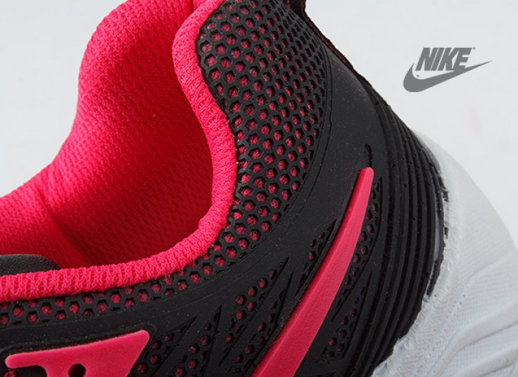 کفش ورزشی NIKE