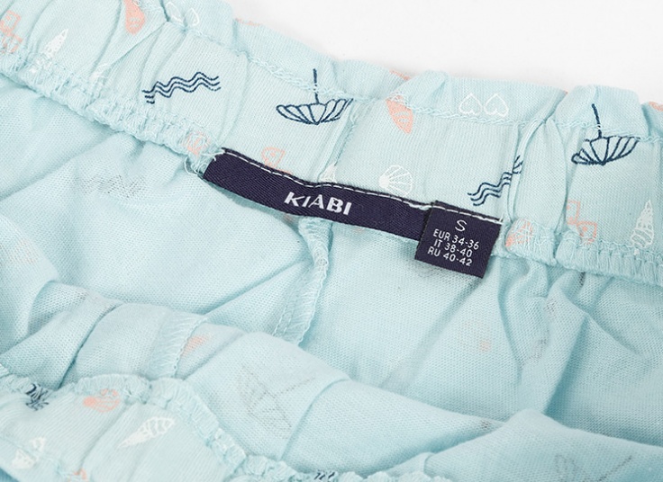 شلوارک زنانه