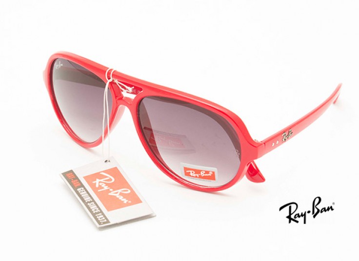 فستیوال مدل های Ray-Ban