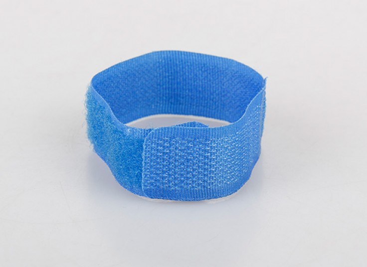 چسب پارچه ای طرح Velcro